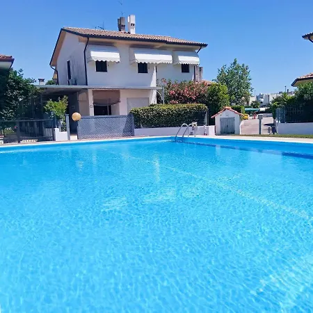 Villa Luxury Duna *